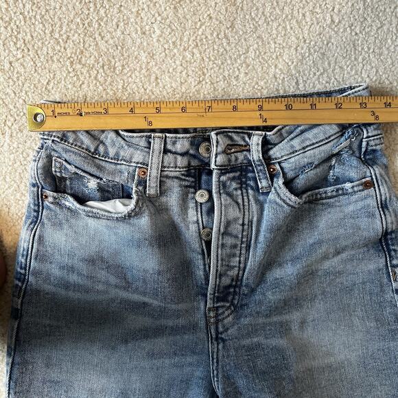 Old Navy Womens Jeans Size 4 High Rise O.G. Straight Blue Denim Light Wash 27x26 - Picture 8 of 11